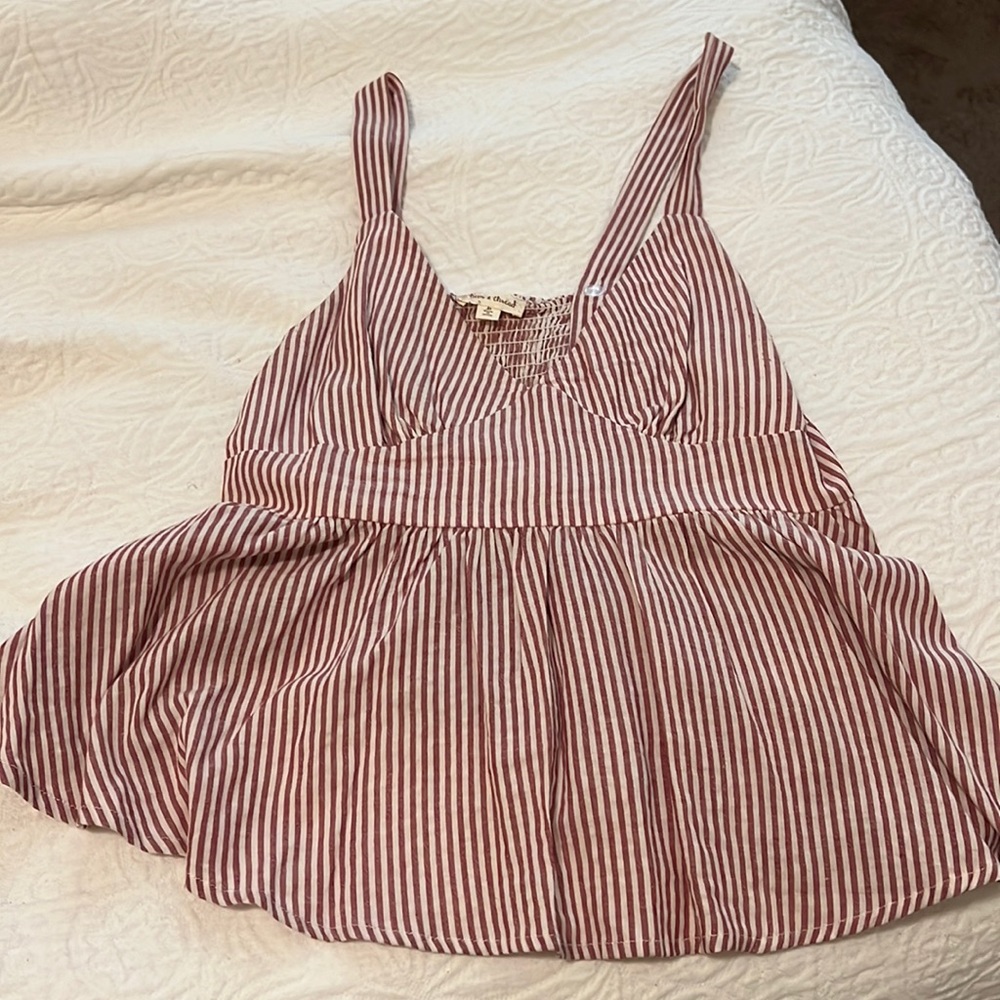 Medium striped tank
